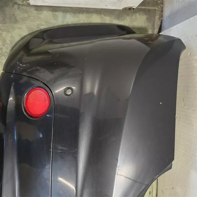 Paraurti posteriore con sensore parcheggio line pack 2 primer