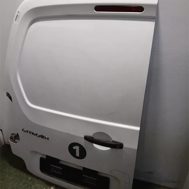 Porta carico posteriore a battente sinistra Lamierata