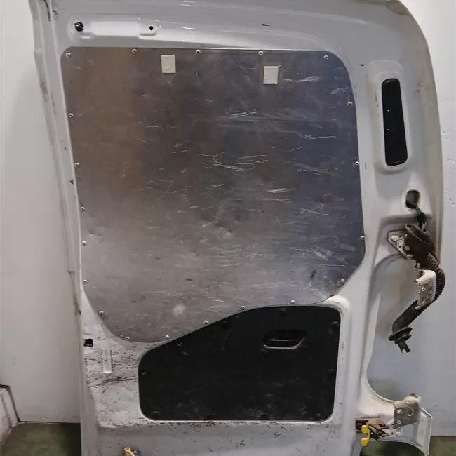 Porta carico posteriore a battente sinistra Lamierata