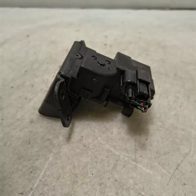 Serratura portello posteriore