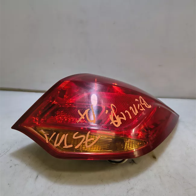 Fanale posteriore parte esterno destro