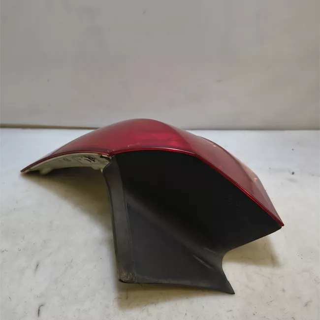 Fanale posteriore parte esterno destro