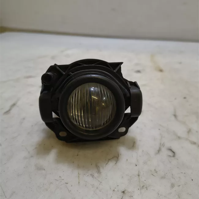 Proiettore fendinebbia sinistro