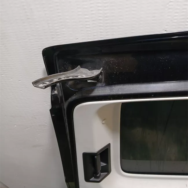 Porta posteriore destra