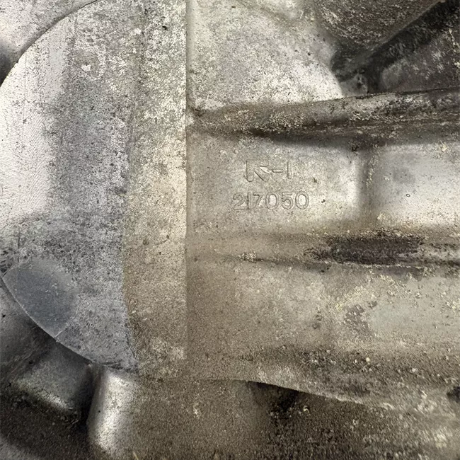 Scatola differenziale centrale sinistra