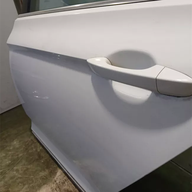 Porta posteriore sinistra