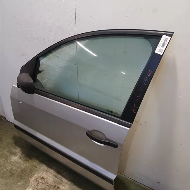 Porta anteriore sinistra