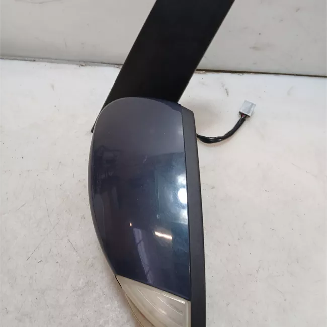 Retrovisore esterno regolazione elettrica sinistro Termico con luce cortesia