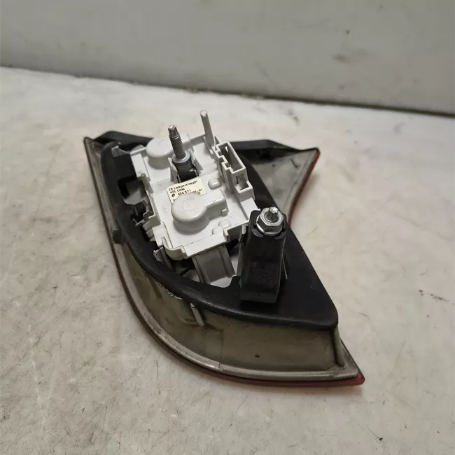 Fanale posteriore parte interno sinistro