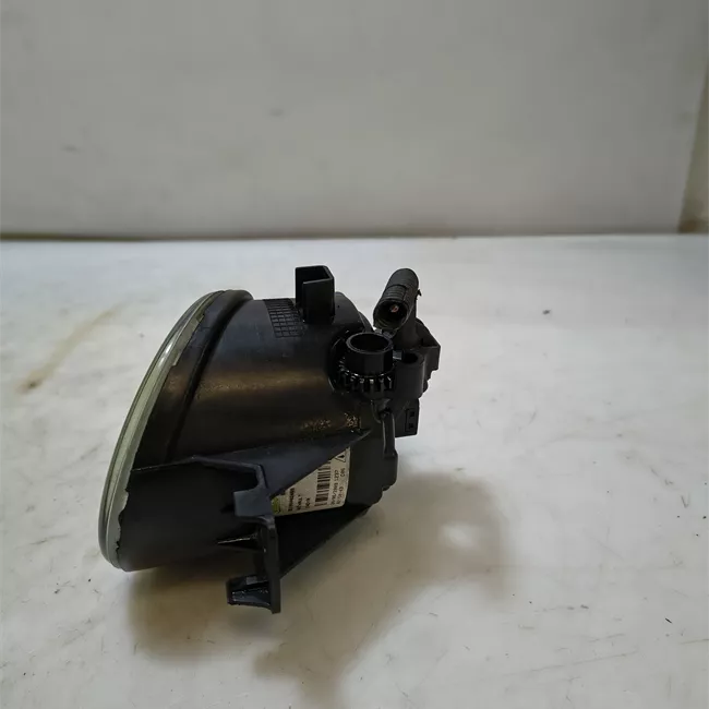 Proiettore fendinebbia sinistro