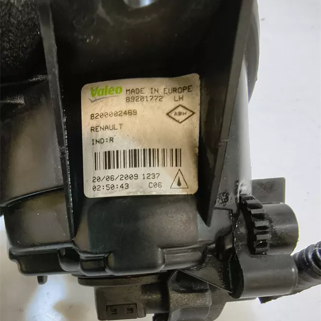 Proiettore fendinebbia sinistro