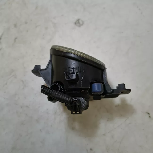 Proiettore fendinebbia sinistro