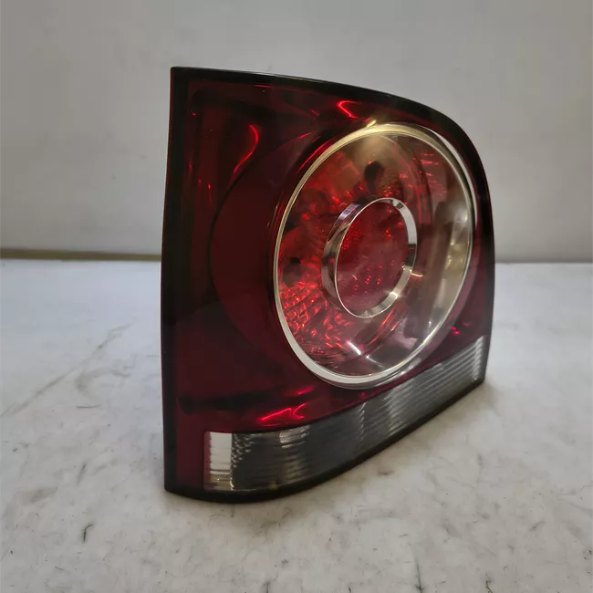 Fanale posteriore sinistro