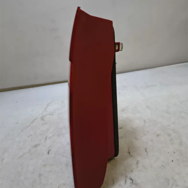 Fanale posteriore sinistro