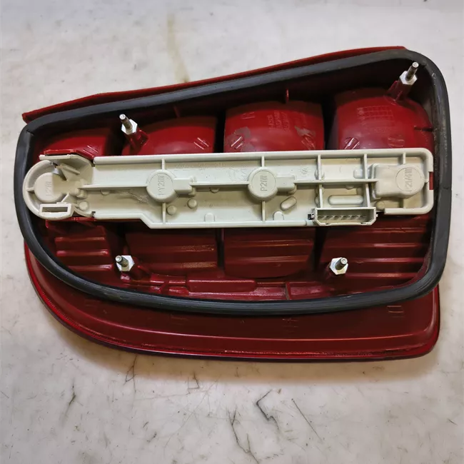 Fanale posteriore destro