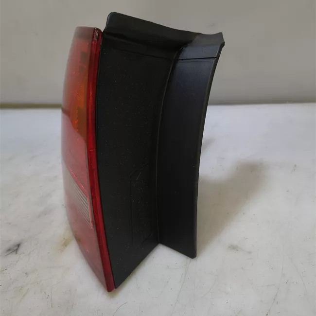 Fanale posteriore parte esterno sinistro