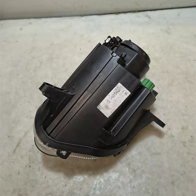 Fanalino anteriore destro