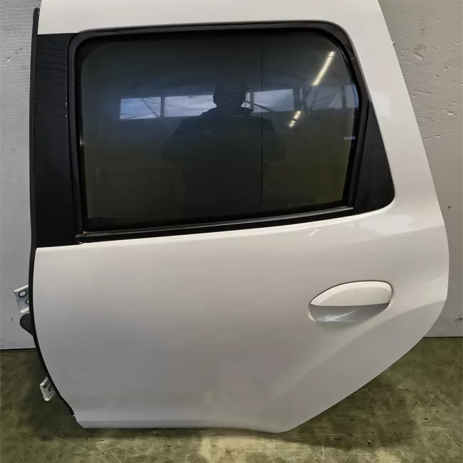 Porta posteriore sinistra