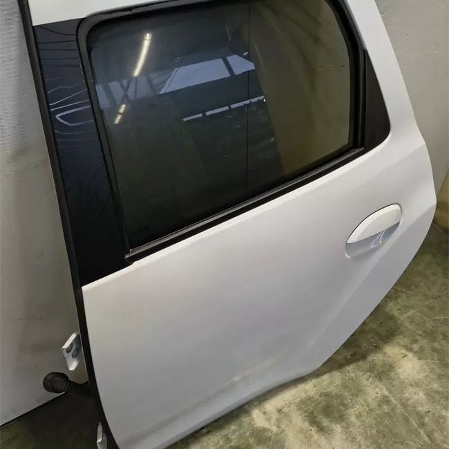 Porta posteriore sinistra