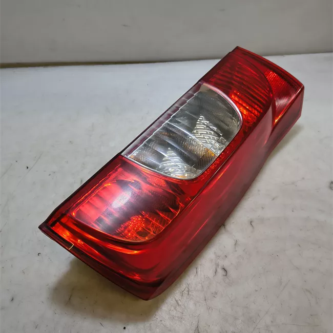 Fanale posteriore sinistro