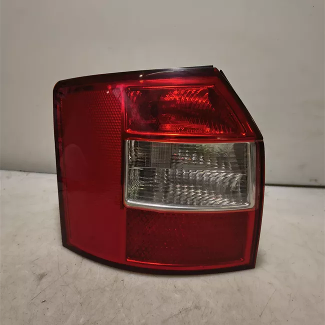 Fanale posteriore sinistro