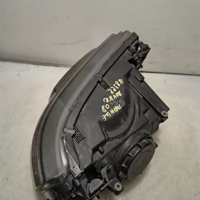 Proiettore sinistro Xeno