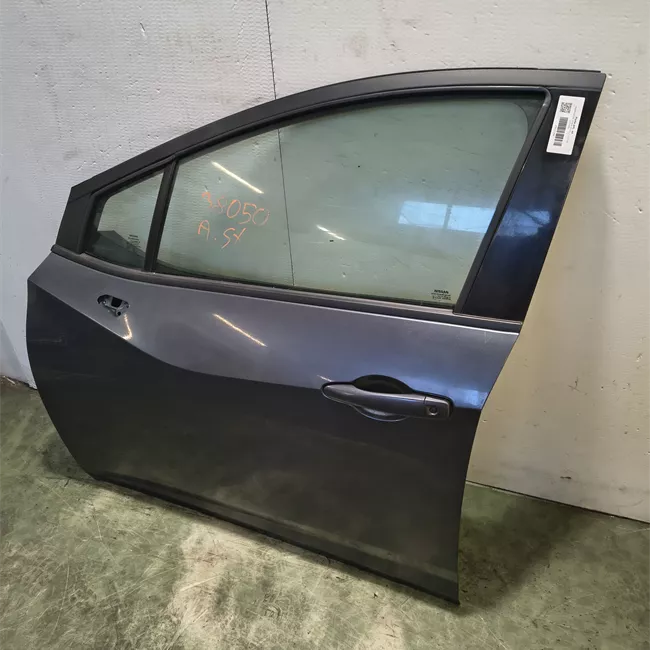 Porta anteriore sinistra