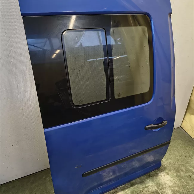 Porta posteriore destra con finestrino