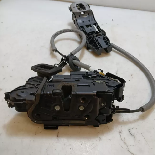 Serratura porta anteriore sinistra con dispositivo sicurezza Safe