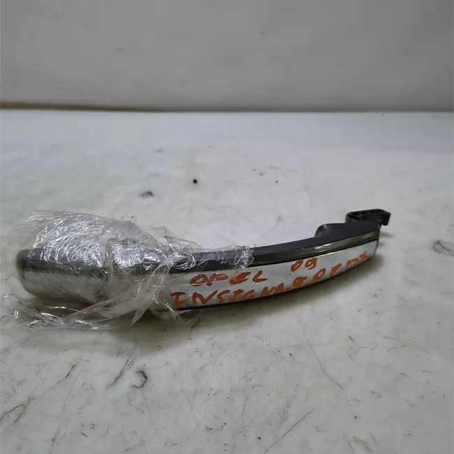 Maniglia porta posteriore sinistra con striscia cromata primer