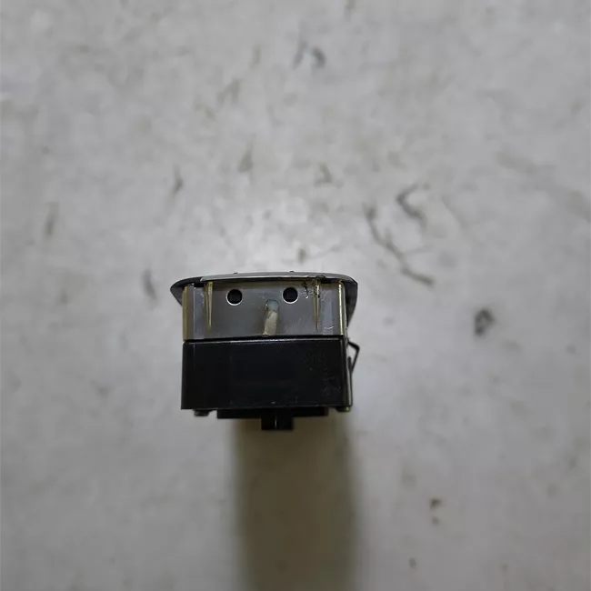 Blocco comandi alzacristalli e retrovisori esterno con retrovisore esterno richiudibile elettrico ne