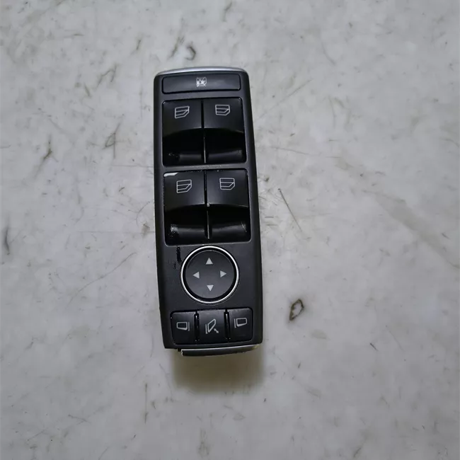 Blocco comandi alzacristalli e retrovisori esterno con retrovisore esterno richiudibile elettrico ne