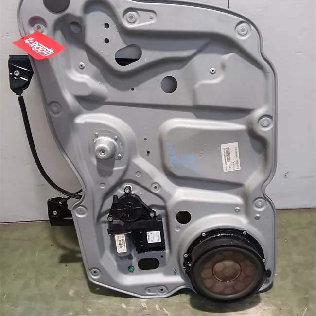 Alzacristallo porta anteriore destro