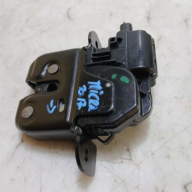 Serratura portello posteriore