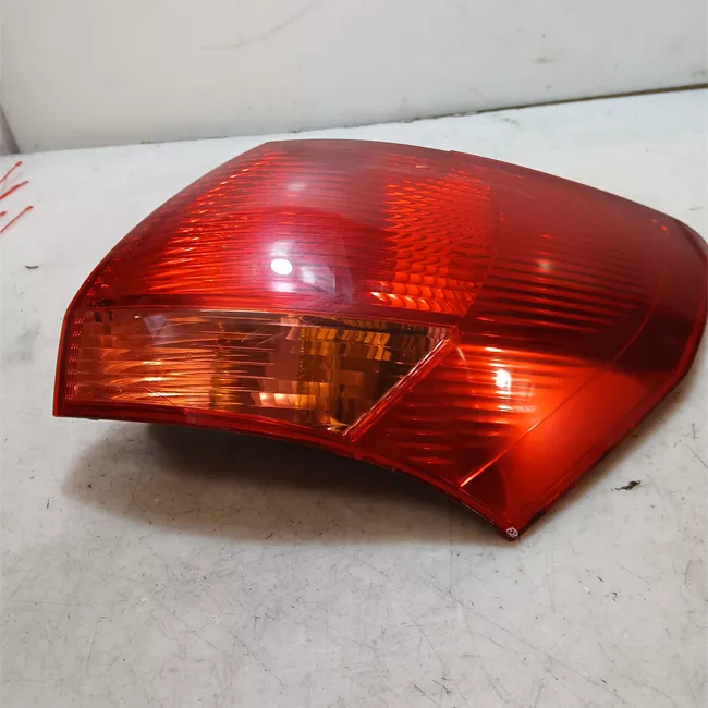 Fanale posteriore parte esterno destro