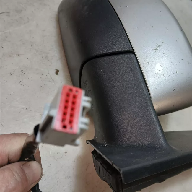 Retrovisore esterno regolazione elettrica destro con fanalino laterale