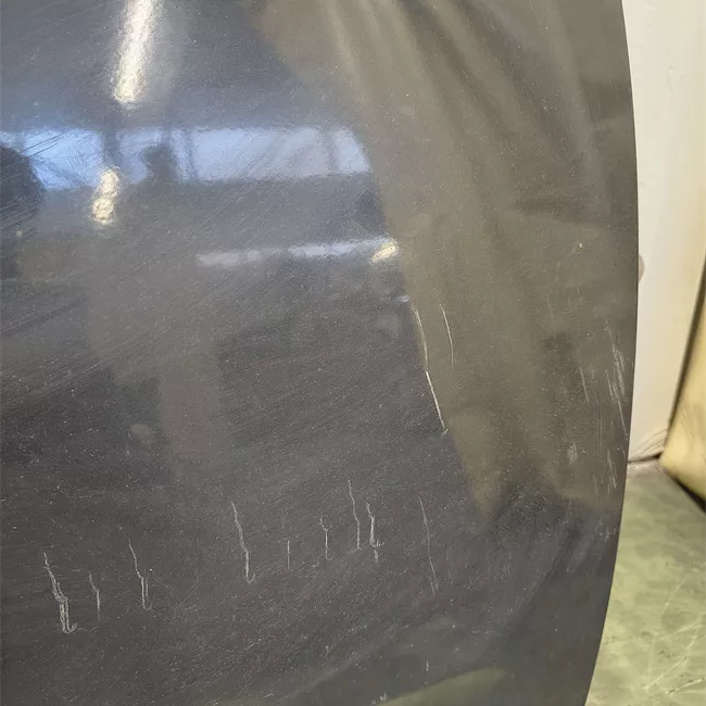 Porta anteriore destra