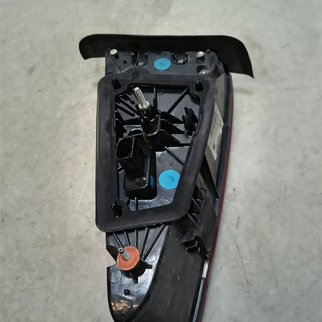 Fanale posteriore parte interno sinistro