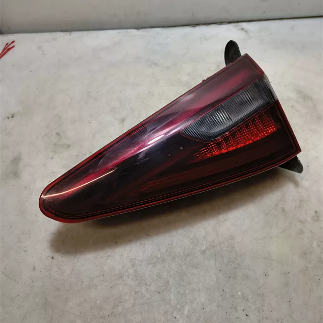 Fanale posteriore parte interno destro