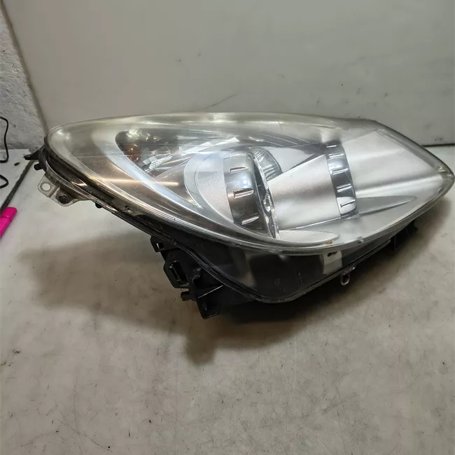 Proiettore destro Cromo