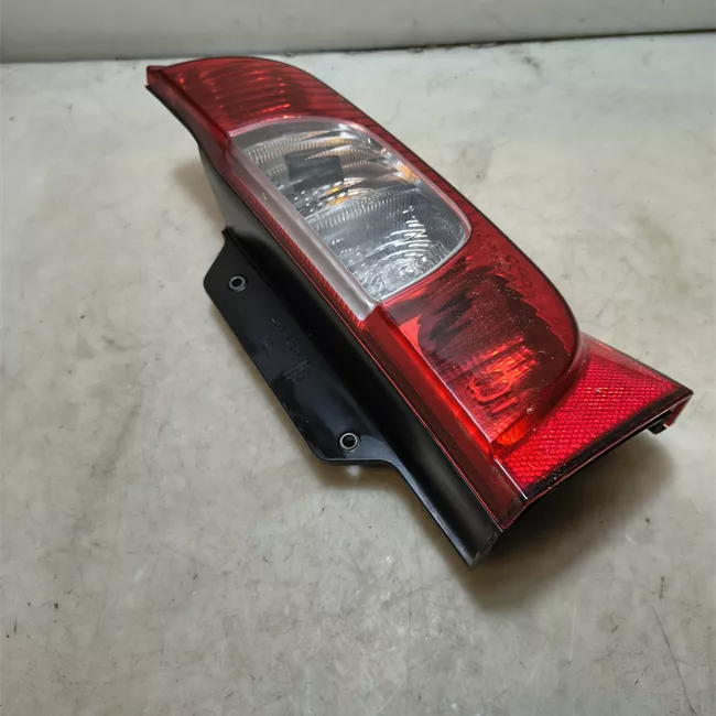 Fanale posteriore destro