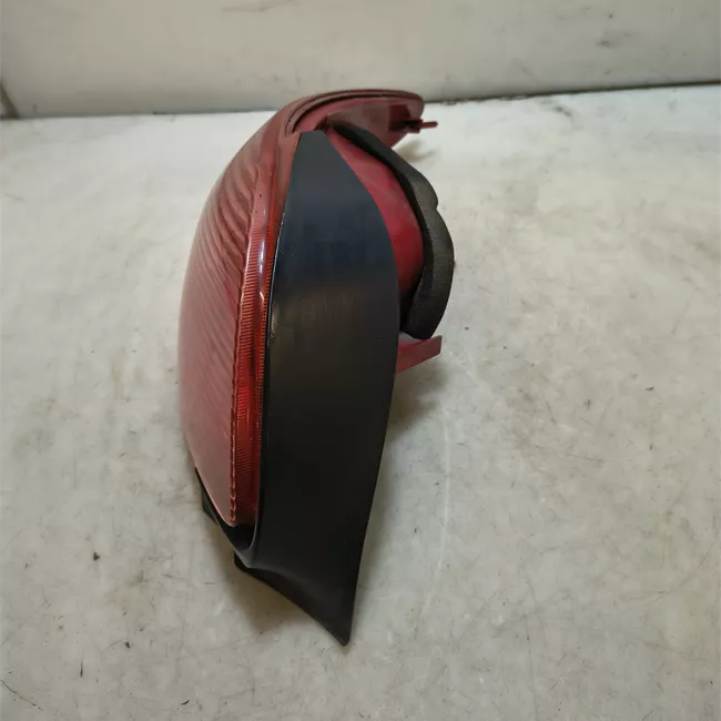 Fanale posteriore sinistro OPR 09583>