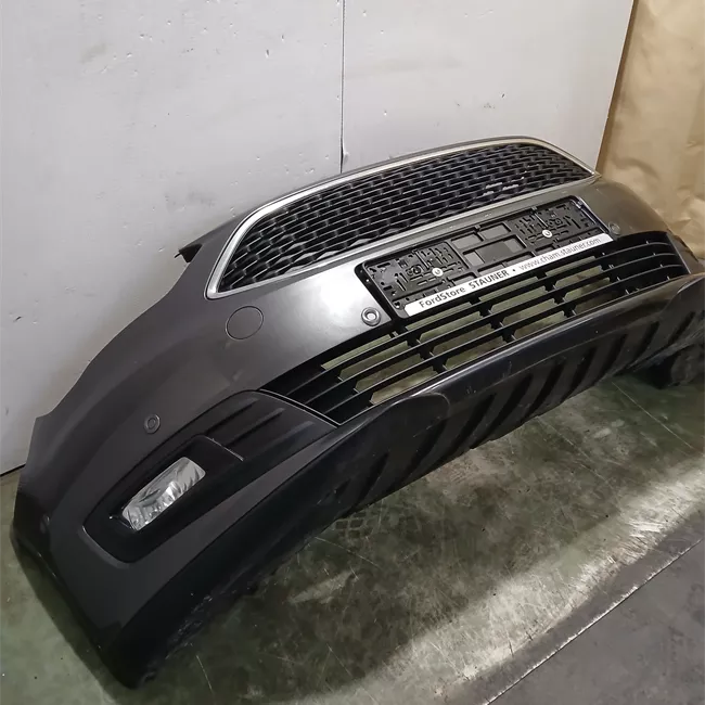 Paraurti anteriore primer