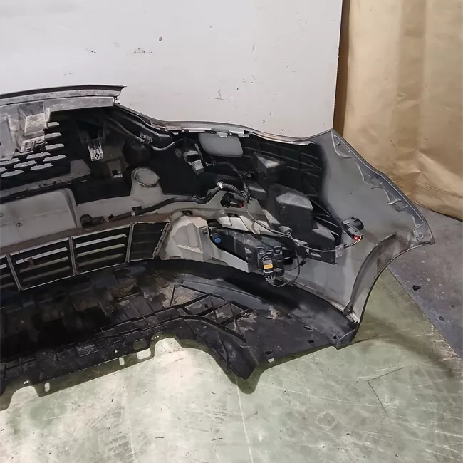 Paraurti anteriore primer