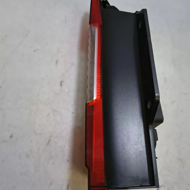 Fanale posteriore sinistro