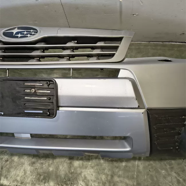 Paraurti anteriore lavafari