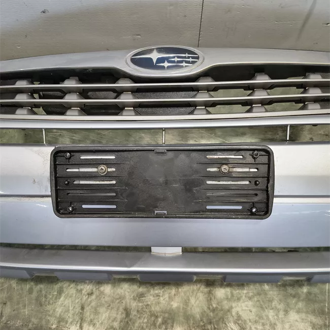 Paraurti anteriore lavafari