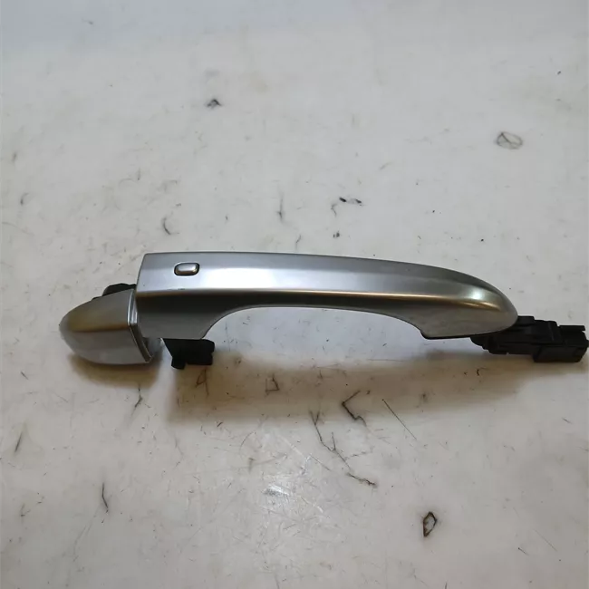 Maniglia porta anteriore destra con Keyless Entry cromato brillante