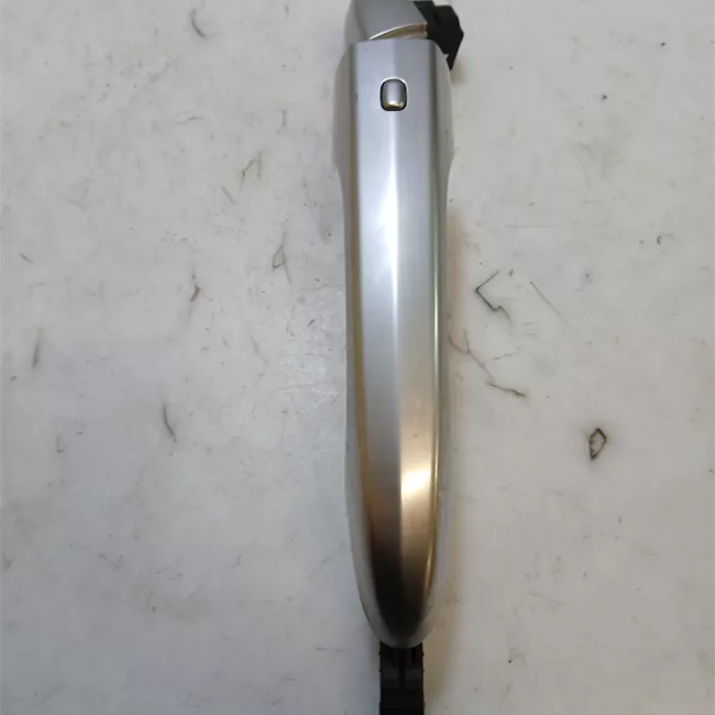 Maniglia porta anteriore destra con Keyless Entry cromato brillante