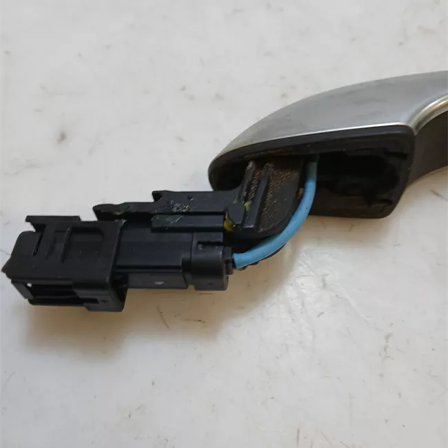 Maniglia porta anteriore destra con Keyless Entry cromato brillante